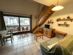 Duplex lumineux 3 pièces, 7 couchages, près des pistes et commodités – La Salle-les-Alpes - FR-1-330F-192